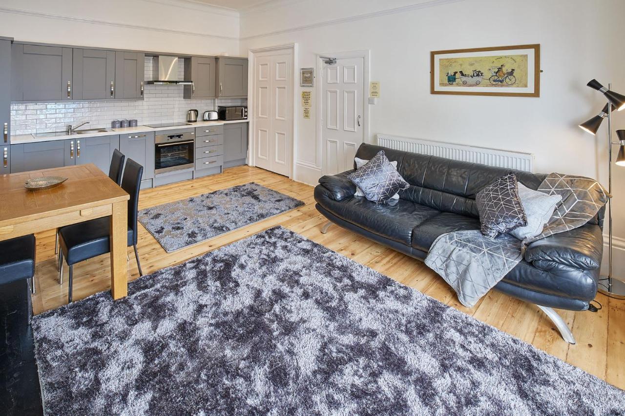 Apartment 3, Khyber Lodge Apartments Whitby Esterno foto